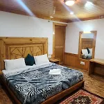 Glorious Resorts Manali